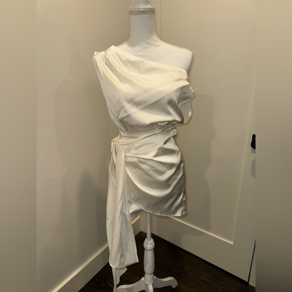 Runaway the label one shoulder satin dress